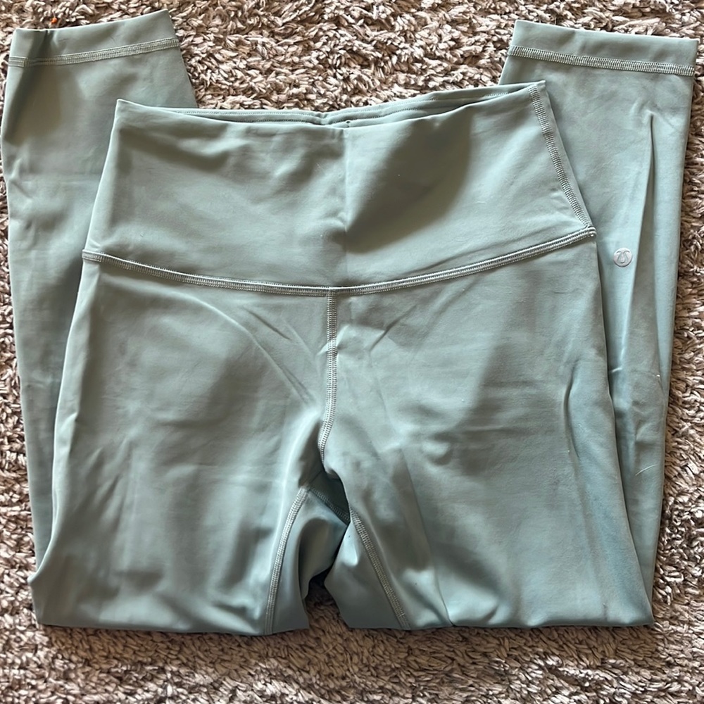 Wunder Train Contour Fit High-Rise Crop 23", color Palm Court, size 8